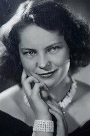 Irena Leonavičiūtė-Bratkauskienė as Justė in Little Sins 1980