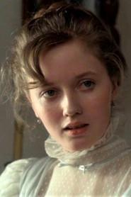 Marina Procopie as Andra in Prea cald pentru luna mai 1984