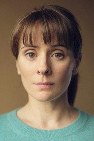 Joanna Horton as Ruth Hallows in The Ties That Bind 2014