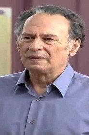 Thanos Pettemeridis as Grandfather in Roads and Oranges 1996