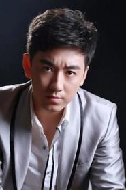 Zhong Ming as Guild Association Manager in Love Distance 2019