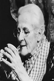 Amalia Lahana as in Annio the cursed tseligopoula 1971