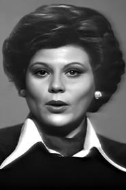 Marisa Naranjo as Esperanza in Juegos de sociedad 1974