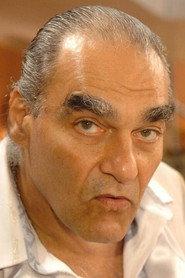 Alexandre Zacchia as Sr. Acosta in Sambando nas Brasas, Morô? 2007