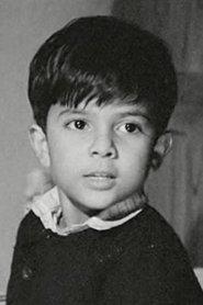 Prasenjit Sarkar as Pintu Mazumdar in The Big City 1963