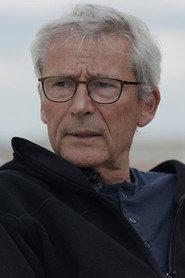 Dr Claus Kohnlein as self - Private physician, fmr specialist in Dept. of Oncology, University of Kiel in Planet Lockdown 2022