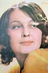 Halyna Dovhozvyaha as in Fashionably 1992