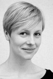 Kirsti Stubø as Annette (segment "Den lille bedriften") in Most People Live in China 2002