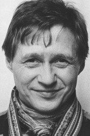 Nils-Aslak Valkeapää as Siida-Isit in Pathfinder 1987