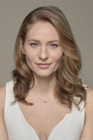 Ana del Arco as Gerda Grepp in Caleta Palace 2023
