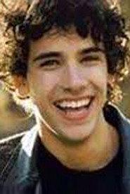 Renan Augusto as Luís Roberto in Confiscated Goods 2005