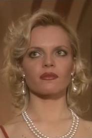Edith Rozanyai as Masha (as Evelyn Dickson) in Belle da morire 2 2005