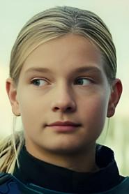 Kika van de Vijver as Nova in Captain Nova 2021