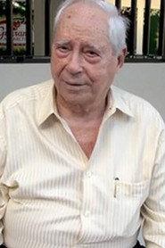 Antonio Soares Calçada as Himself in A Locomotiva 2009
