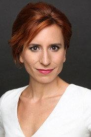 Marta Tomasa as Sonia in Para toda la muerte 2020