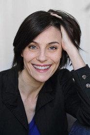 Nora Alberdi Perez as Eva in Sons of No One 2017