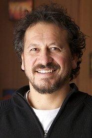 Julian Arahanga as Interviewer - Self in Once Were Warriors: Where Are They Now? 2014