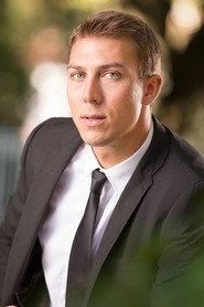 Wolfgang Klassen as Agent in Zodiac 2014