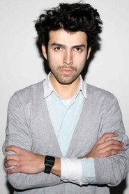 Nicolás Oyarce as Tangueria Cashier in Bring Me the Head of the Machine Gun Woman 2012