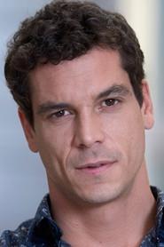 Gonzalo Kindelán as Dario in Bath Time 2014