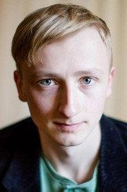 Brian Völkner as Blonder Nazi in Der schwarze Nazi 2016