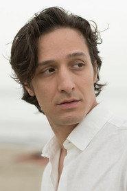 Dario Aita as Sandrino in Parthenope 2024