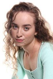 Beatriz Gama as Fernanda in Insignia 2023