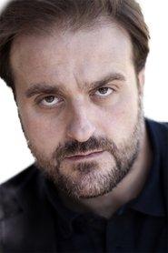 Filippo Dini as 'Il Pollo' in Ugly Nasty People 2017