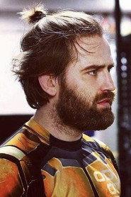 Kári Gunnarsson as Emil in The Sky Palace 1994