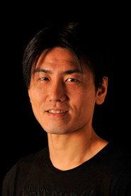 Kazuhiko Tatsuzawa as Tomo in Sabaku 2000