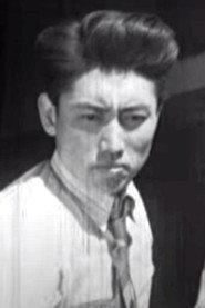 Wung Jeong as Park Sang-tae in A Public Prosecutor and a Teacher 1948