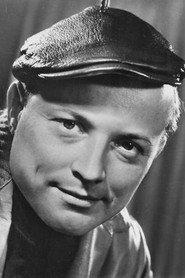 Werner Toelcke as Angelikas Vater in Du und ich und Klein-Paris 1971