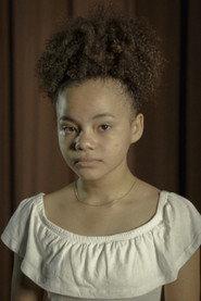 Vanyarianna Ortiz as Katya in Todo por amor 2022