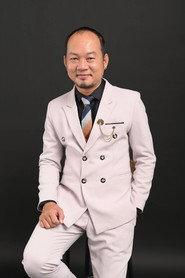 Long Đẹp Trai as  in Ghost at School 2011