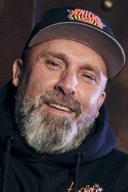 Niko Hüls as Self - Hip Hop Journalist in Babo: The Haftbefehl Story 2025