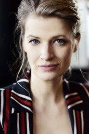 Katja Wagner as Frau Paulsen in Mona & Marie - Eine etwas andere Weihnachtsgeschichte 2021