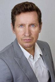 Paul Godfrey as Lucas in Courts mais Gay : Tome 7 2004