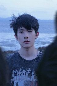 Chen Jingde as Qian Xi in Rainbow Age 2016