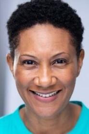 Elaine Lockhart as Aunt Gwen in My Name Is Myeisha 2018