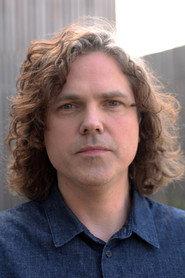 Jasper Steverlinck as Johnny (voice) in Haunted Castle 2001