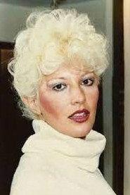 Luisa Albinoni as Luisa in Los extraterrestres 1983