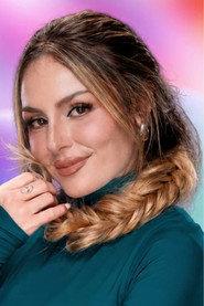 Gema Garoa as  in Publico Privado 2023