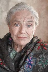 Maria Mägdefrau as Valerie Steinfeld in Und Jimmy ging zum Regenbogen 2008