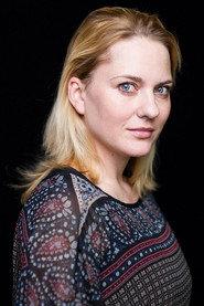 Agnieszka Dulęba-Kasza as Ewa in Non sono io 2003