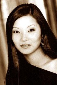 Marie-Yong Godbout-Turgeon as Caroline in Suzie 2009