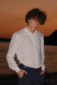 Dario Gabriele as Dario in Se posso sognare 2026