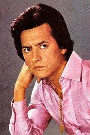 Palito Ortega as Lito Ugarte in Los muchachos de mi barrio 1970