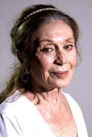 Yıldız Kenter as in Fatma Bacı 1972
