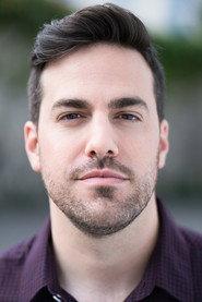 Gabriel Brown as in Plage de sable 2015
