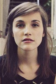 Amanda Carson as Ratquelle Girl in Are You Okay? 2021